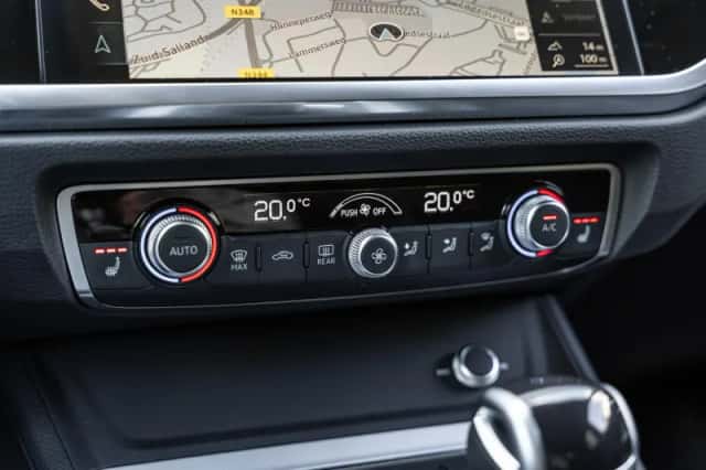 Audi Q3 (2022) thumbnail 31