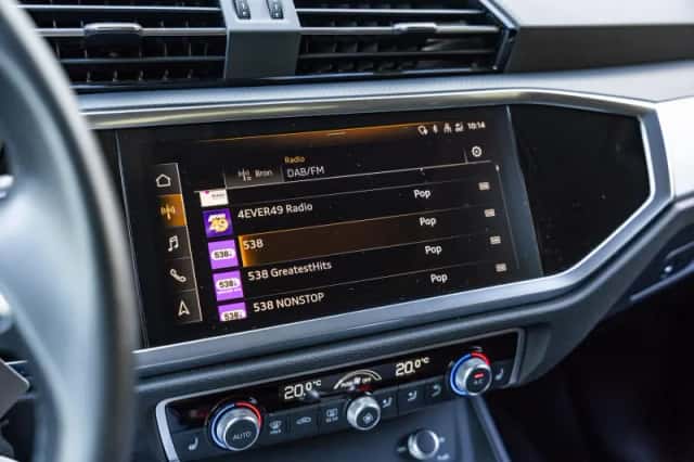 Audi Q3 (2022) thumbnail 38