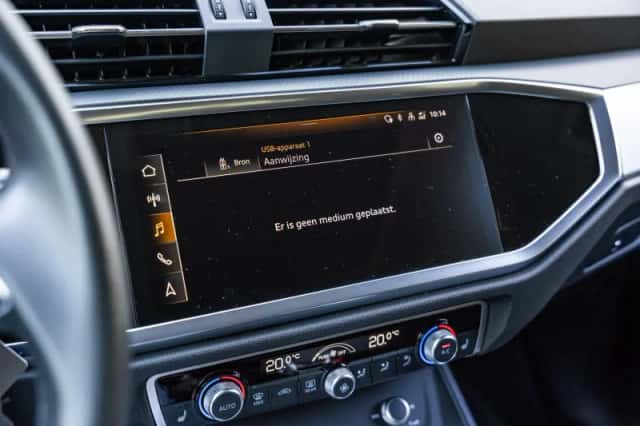 Audi Q3 (2022) thumbnail 39
