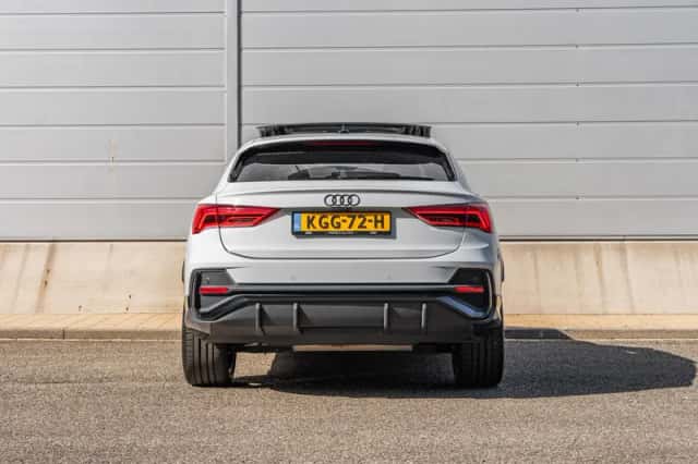 Audi Q3 (2022) thumbnail 12