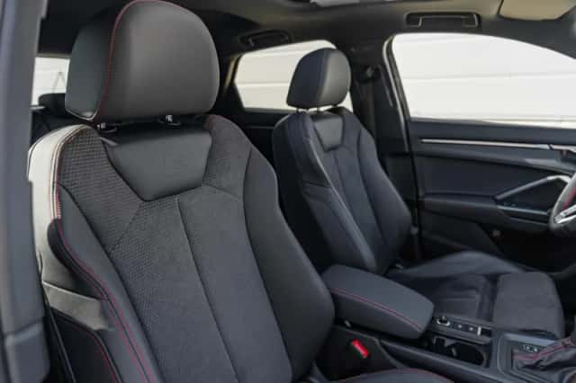 Audi Q3 (2022) thumbnail 18