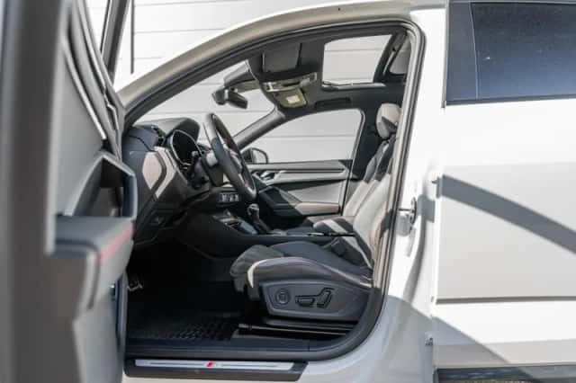 Audi Q3 (2022) thumbnail 25