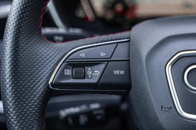 Audi Q3 (2022) thumbnail 30