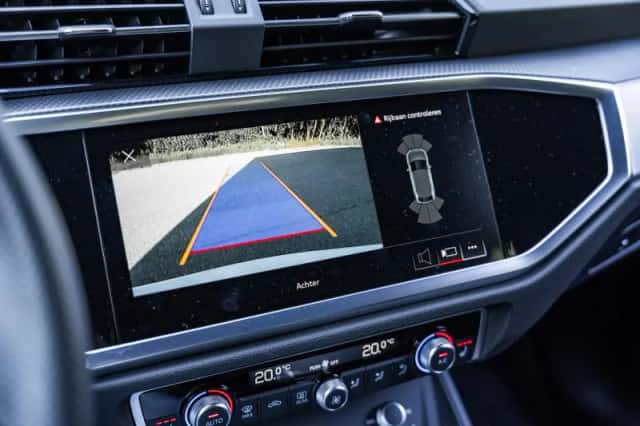 Audi Q3 (2022) thumbnail 33