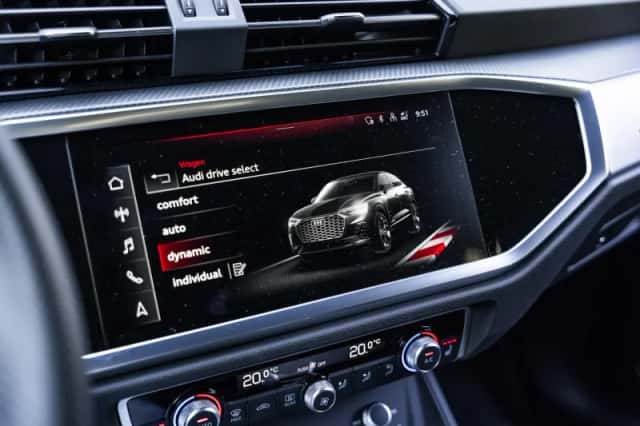 Audi Q3 (2022) thumbnail 35