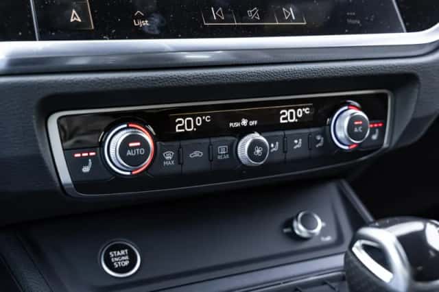 Audi Q3 (2022) thumbnail 36