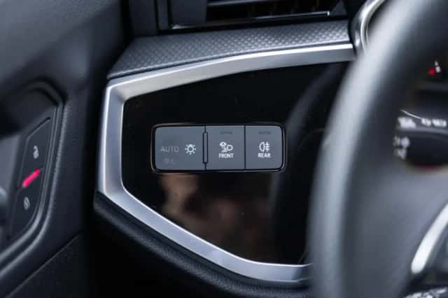 Audi Q3 (2022) thumbnail 42