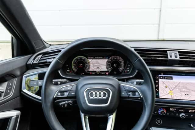 Audi Q3 (2022) thumbnail 24