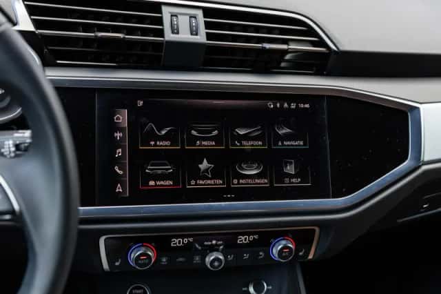 Audi Q3 (2022) thumbnail 36