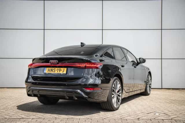 Audi A6 (2025) thumbnail 2