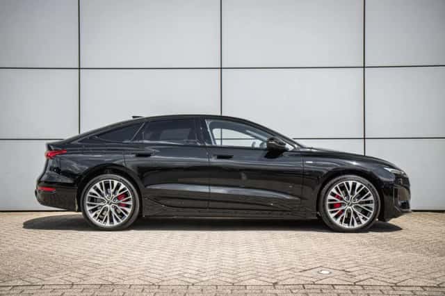 Audi A6 (2025) thumbnail 3