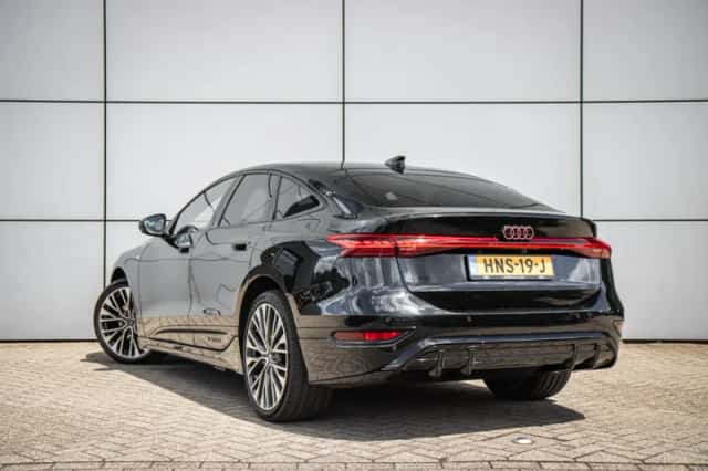 Audi A6 (2025) thumbnail 9