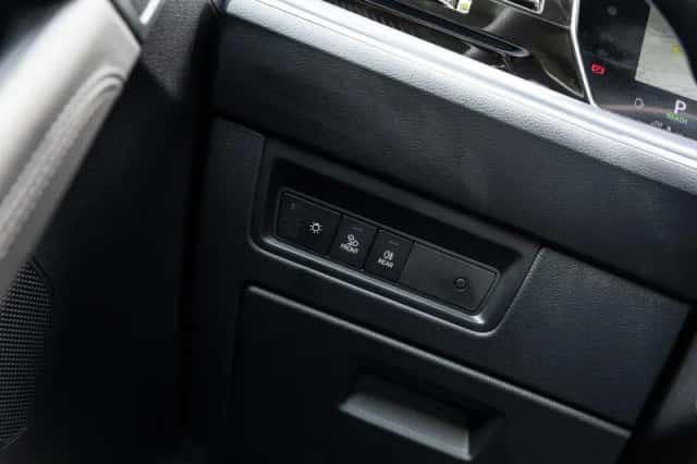 Volkswagen Touareg (2024) thumbnail 41