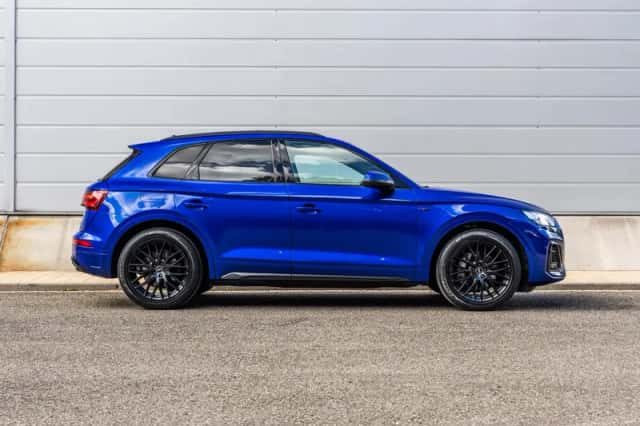 Audi Q5 (2021) thumbnail 3