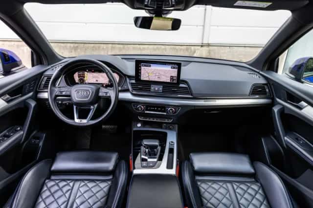 Audi Q5 (2021) thumbnail 5