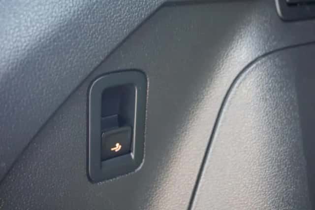 Volkswagen Tiguan (2022) thumbnail 19