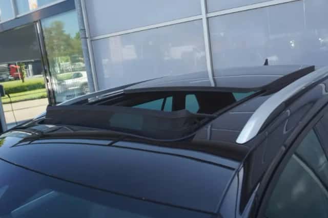 Volkswagen Tiguan (2022) thumbnail 30