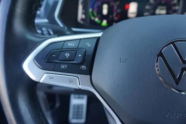 Volkswagen Tiguan (2022) thumbnail 40