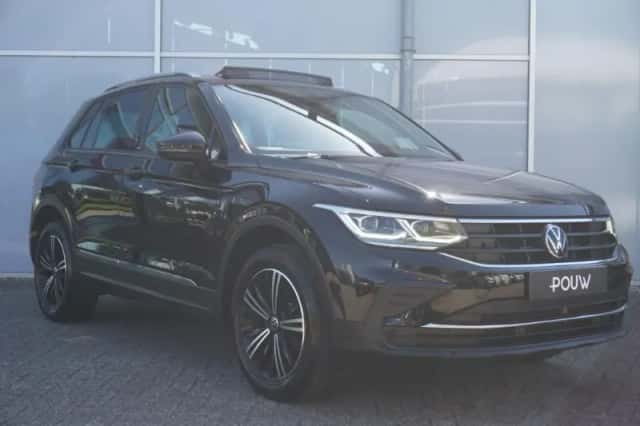 Volkswagen Tiguan (2022) thumbnail 9