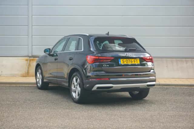 Audi Q3 (2022) thumbnail 11