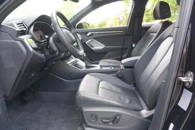 Audi Q3 (2022) thumbnail 19