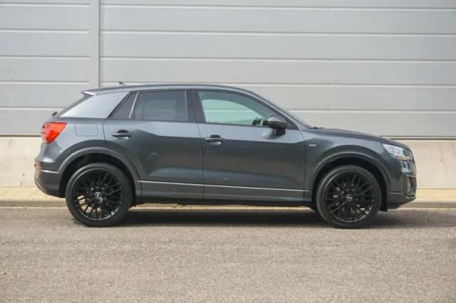 Audi Q2 (2018) thumbnail 3