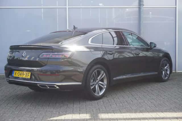 Volkswagen Arteon (2021) thumbnail 2
