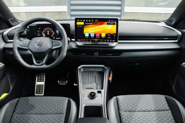 Volkswagen T-Roc (2026) thumbnail 5