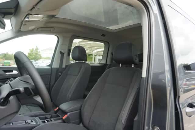 Volkswagen Caddy (2026) thumbnail 4