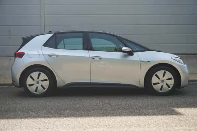 Volkswagen ID.3 (2020) thumbnail 3