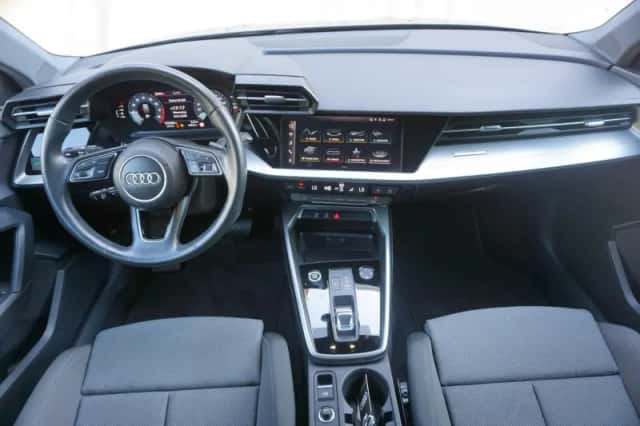 Audi A3 (2022) thumbnail 5