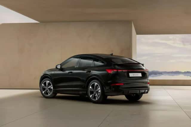 Audi Q4 (2026) thumbnail 2
