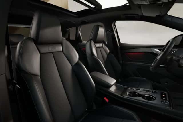 Audi Q4 e-tron (2026) thumbnail 4