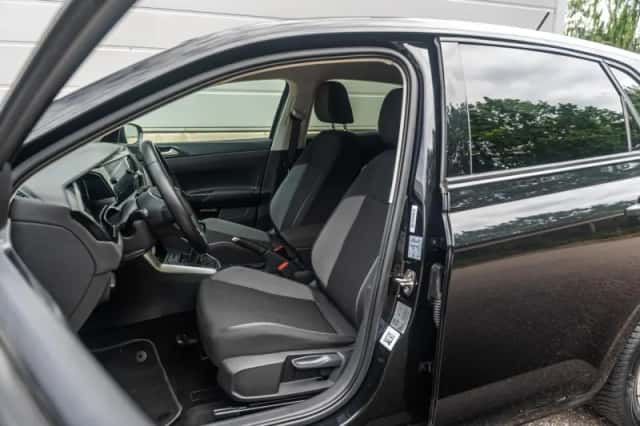 Volkswagen Polo (2022) thumbnail 4