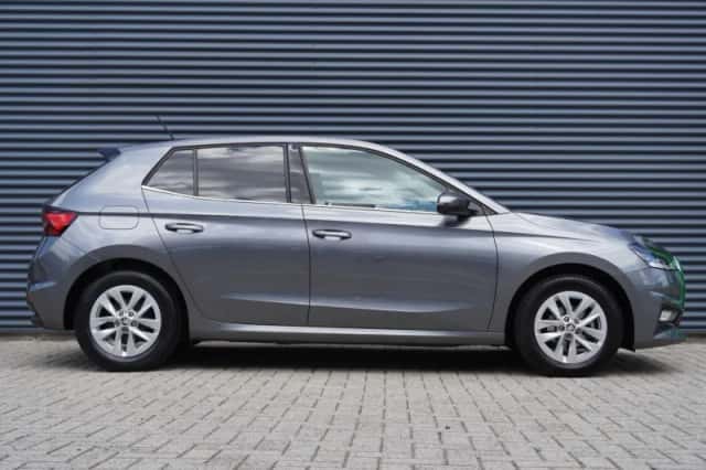 Škoda Fabia (2022) thumbnail 3