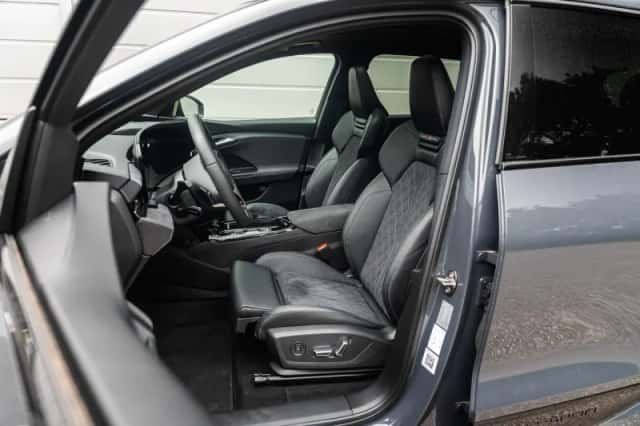 Audi Q6 e-tron (2025) thumbnail 4