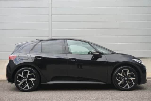 Volkswagen ID.3 (2026) thumbnail 3