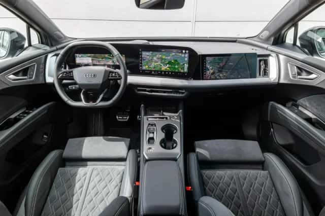 Audi Q4 e-tron (2026) thumbnail 4