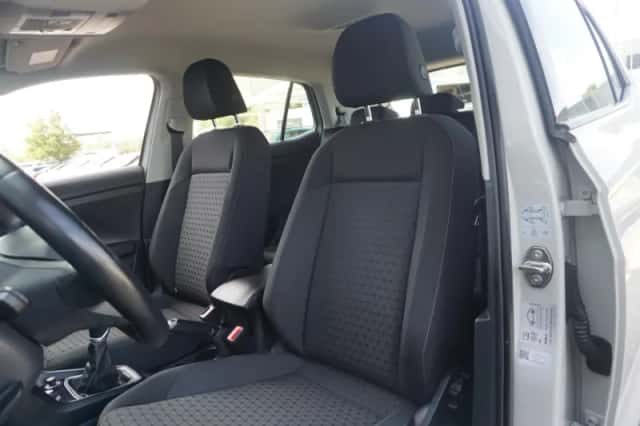Volkswagen T-Cross (2021) thumbnail 4