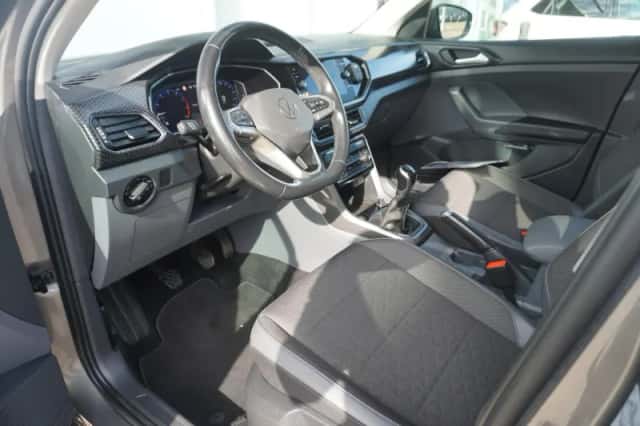 Volkswagen T-Cross (2021) thumbnail 5