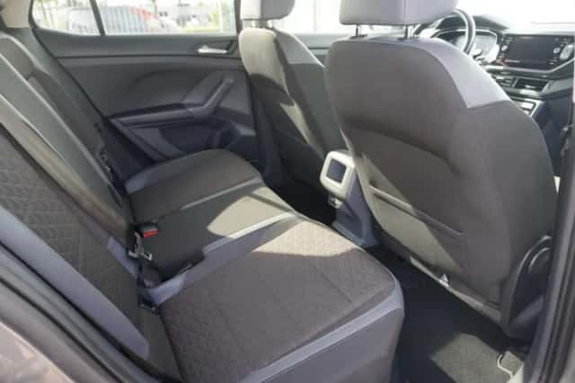 Volkswagen T-Cross (2021) thumbnail 6