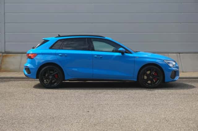 Audi A3 (2023) thumbnail 3