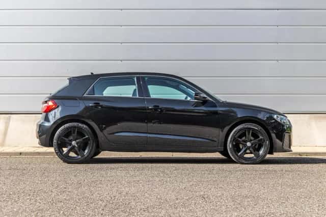 Audi A1 (2021) thumbnail 3