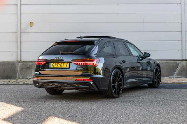 Audi A6 (2024) thumbnail 2
