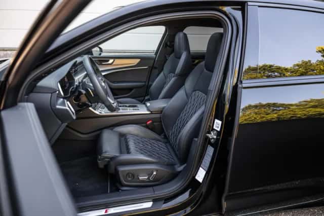 Audi A6 (2024) thumbnail 4