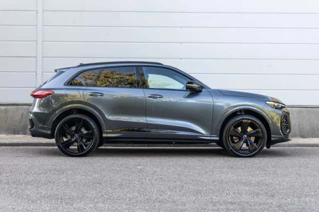 Audi Q5 (2025) thumbnail 3