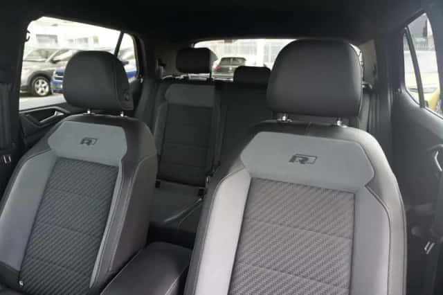 Volkswagen T-Cross (2023) thumbnail 4