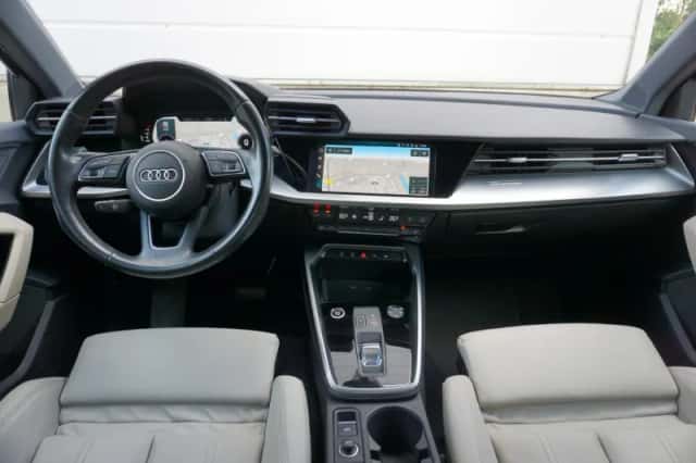 Audi A3 (2021) thumbnail 5