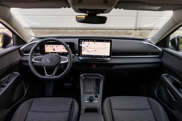 Volkswagen T-Roc (2026) thumbnail 5