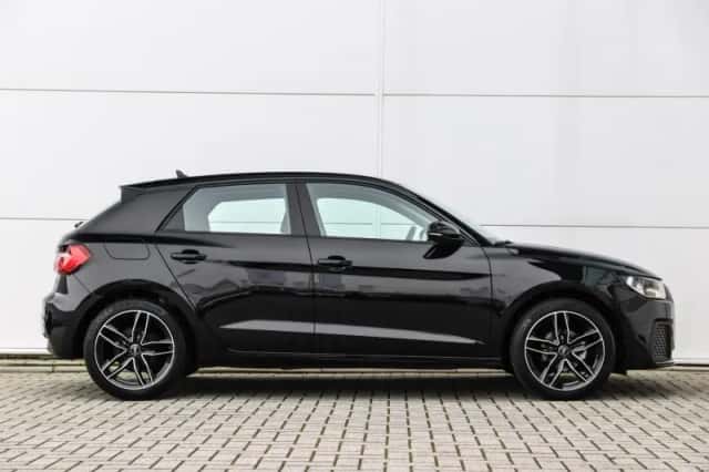 Audi A1 (2022) thumbnail 3